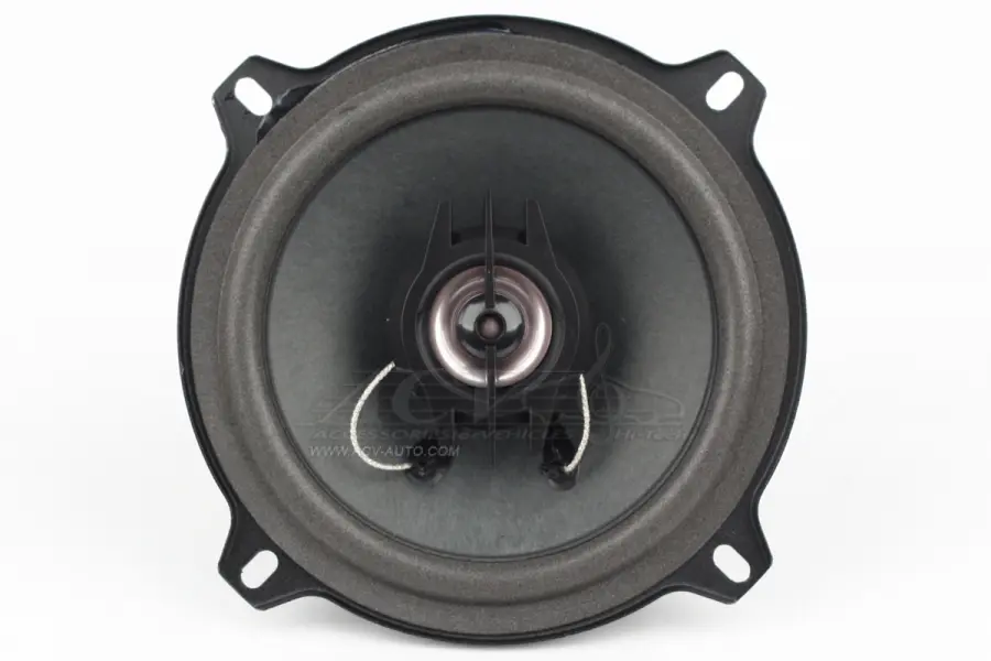 Акустика коаксиальная ACV PB-522. 13 см (5 дюйм.), Мощность динамиков 50 Вт (номинальная), 120 Вт (максимальная).