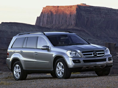 Переходная рамка AVIS AVS500FR для MERCEDES ML- Класс (W164) / GL (X164), 2DIN (#086)