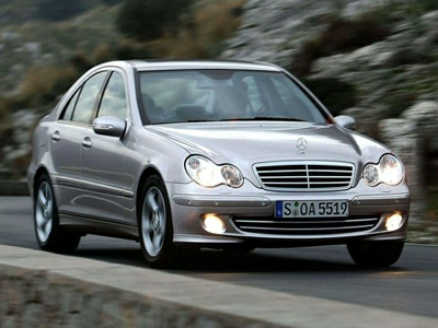 Переходная рамка AVIS AVS500FR для MERCEDES C-Класс (W203) / CLK (W209) / SLK (R171), 2DIN (#085)