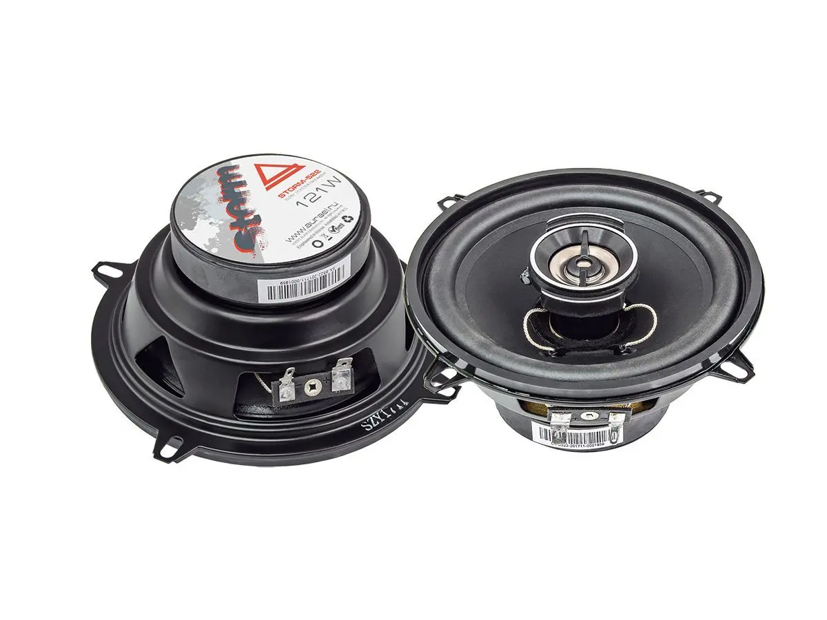 Акустика коаксиальная Aura Storm-522. 13 см (5 дюйм.), Мощность динамиков 61 Вт (номинальная), 121 Вт (максимальная).