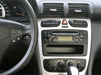 Incar RMB-C00 - Переходная рамка Mercedes C-Class (W203) 00-04, Viano 03-06, Vito до06, CLK 2/1din