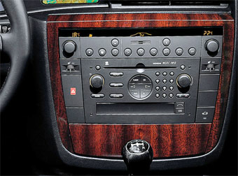 Incar ROP-N03 - Переходная рамка Opel Corsa / Omega / Astra / Agila (1-DIN)