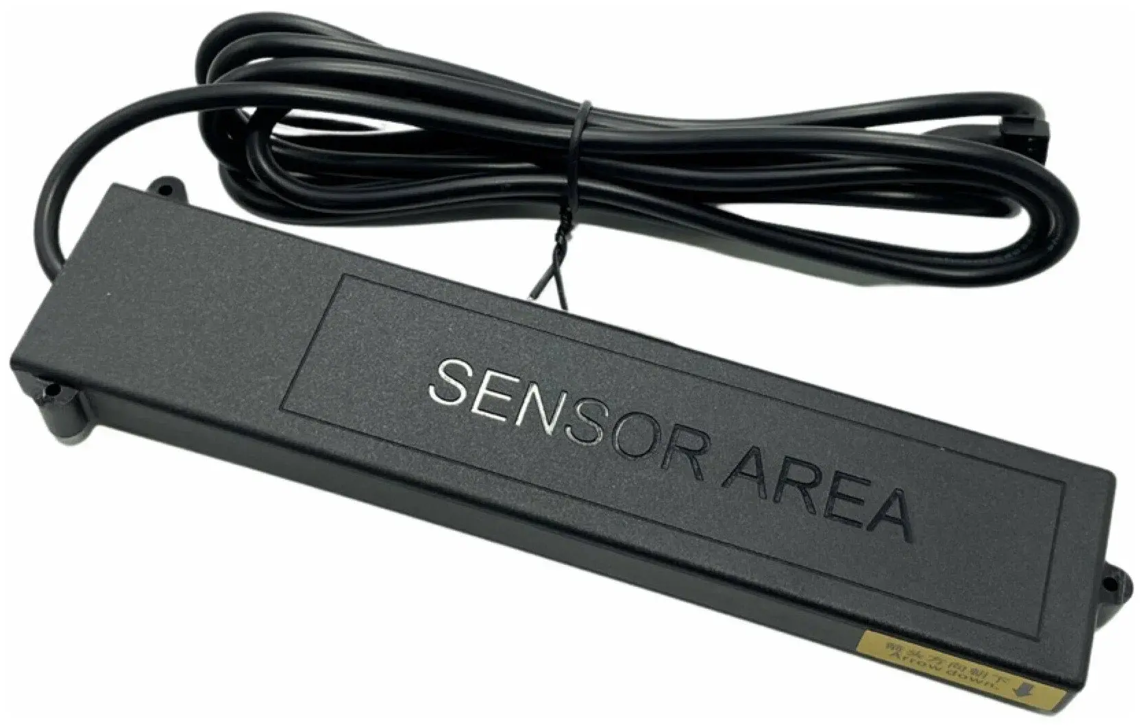 Inventcar FootSensor - модуль для бесконтактного открытия багажника <br/>Модуль Inventcar FootSensor позволяет открывать дверь багажника автоматически. Чтобы открыть багажник, достаточно махнуть ногой под бампером в направлении передней части автомобиля.<br />
<br />
Интеллектуальный алгоритм работы системы предотвращает несанкционированный доступ в багажник автомобиля.<br />
<br />
Исключено случайное открывание багажника во время движения. При включенном зажигании система не работает.<br />
<br />
Устройство Inventcar Foot Sensor адаптировано для автомобилей с установленной системой Inventcar TailGate и автомобилей с штатной системой управления дверью багажника.