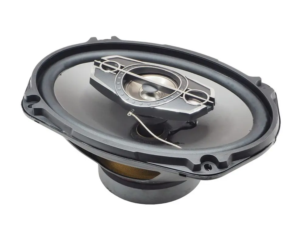 Акустика коаксиальная Aura SX-A695. овальный 15x23 см (6x9 дюйм.), Мощность динамиков 150 Вт (номинальная), 300 Вт (максимальная).