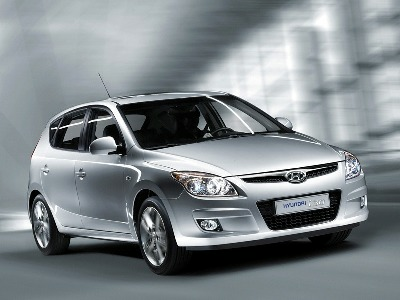 Переходная рамка AVIS AVS500FR для HYUNDAI I-30 с климат контролем, 2DIN (#037)