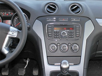 Incar RFO-FC269 - Переходная рамка FORD Mondeo 2007-2013  BLACK (10")