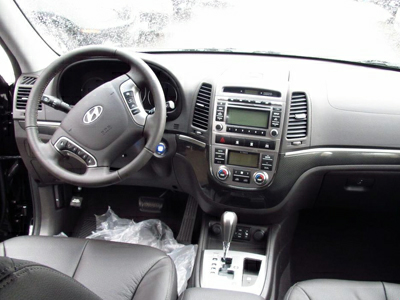 Переходная рамка AVIS AVS500FR для HYUNDAI SANTA FE 2 (2011-...), 2DIN (#044)