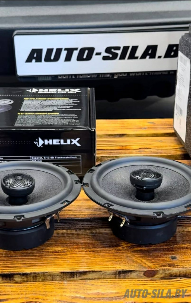 новая акустика Helix S6x в Джип Вранглер