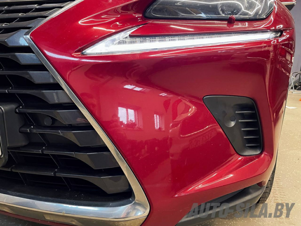 Установка парковочных радаров в передний бампер в Лексус NX 300h