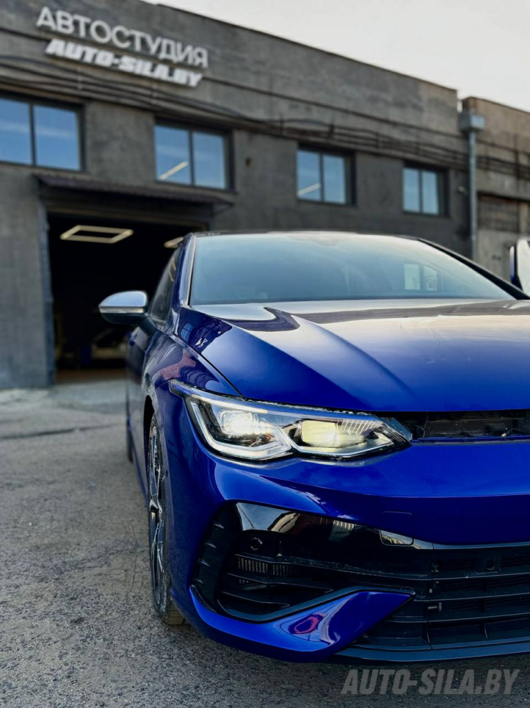 VW Golf R