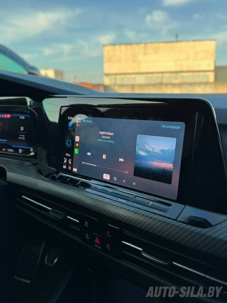 автомагнитола в VW Golf R