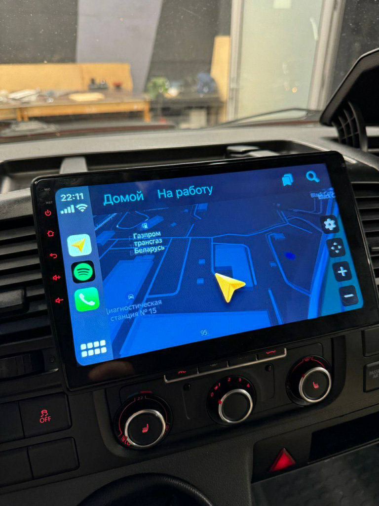 новый экран с поддержкой carplay и android auto