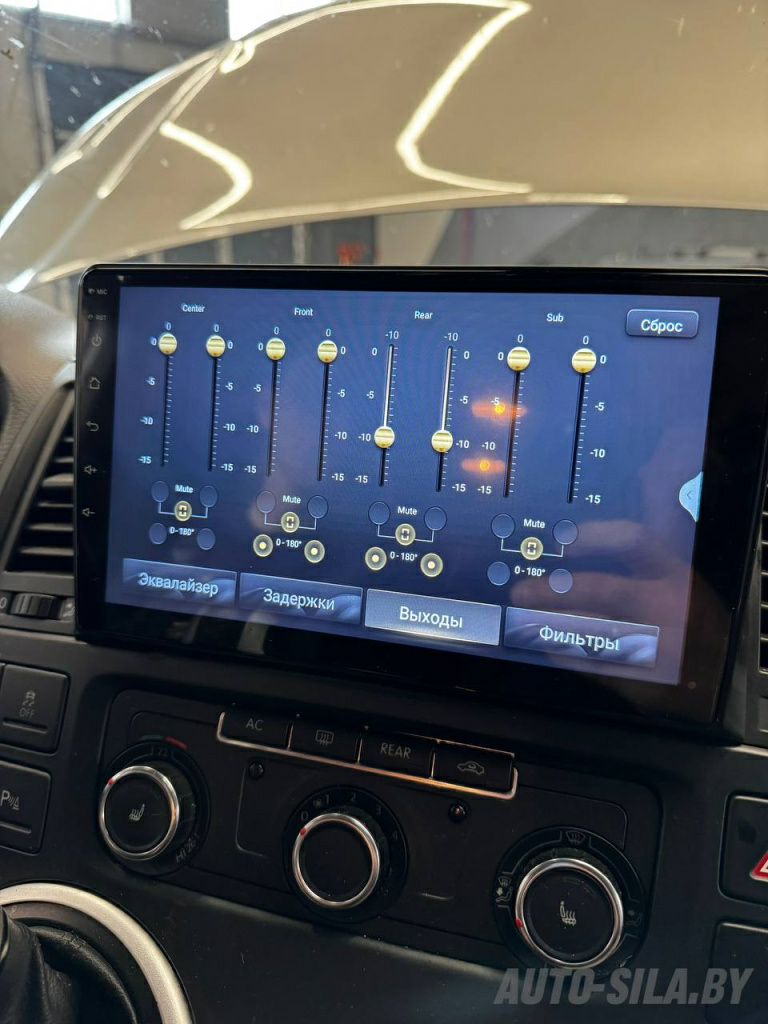 новая автомагнитола с процессором Incar в Volkswagen T5