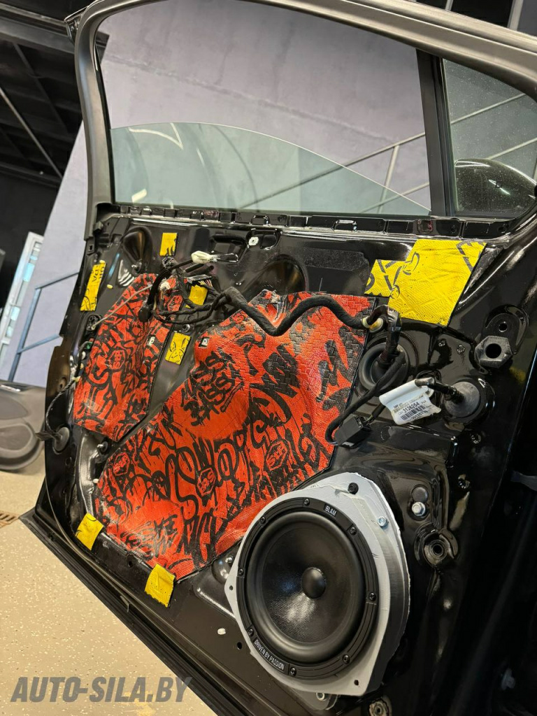 новые динамики в дверях BLAM 165 ES