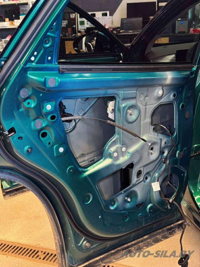 виброизоляция и шумоизоляция дверей в Донгфенг