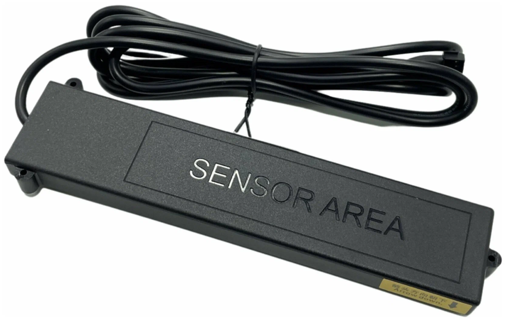 Inventcar FootSensor - модуль для бесконтактного открытия багажника <br/>Модуль Inventcar FootSensor позволяет открывать дверь багажника автоматически. Чтобы открыть багажник, достаточно махнуть ногой под бампером в направлении передней части автомобиля.<br />
<br />
Интеллектуальный алгоритм работы системы предотвращает несанкционированный доступ в багажник автомобиля.<br />
<br />
Исключено случайное открывание багажника во время движения. При включенном зажигании система не работает.<br />
<br />
Устройство Inventcar Foot Sensor адаптировано для автомобилей с установленной системой Inventcar TailGate и автомобилей с штатной системой управления дверью багажника.