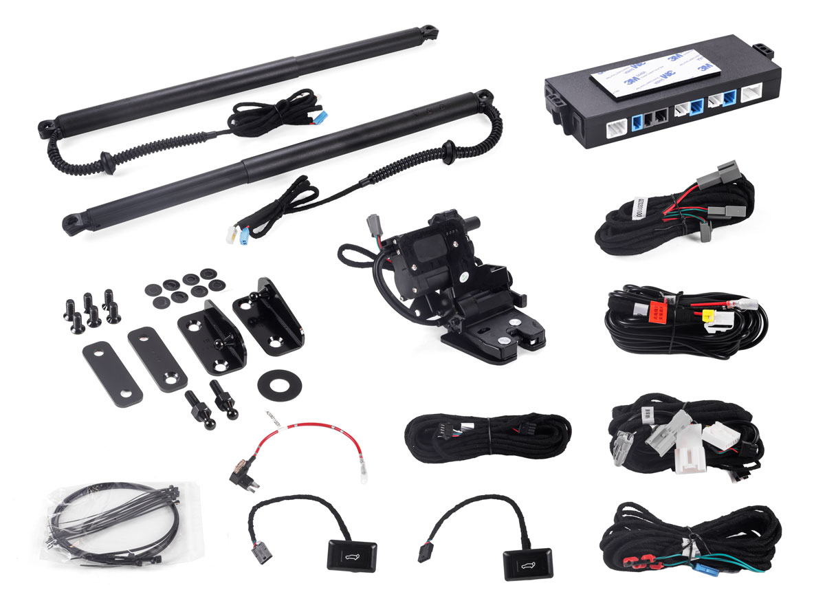 Электропривод двери багажника Incar TG-JAC-01 для JAC J7 <br/> Комплект электрического подъемника задней двери автомобиля JAC J7, предназначен для управления открытием/закрытием двери багажника и создает дополнительный комфорт при использовании автомобиля.<br />
<br />
 - Возможность программирования высоты подъема задней двери. Изменять высоту можно неограниченное количество раз.<br />
 - Интеллектуальная технология защиты от защемления обеспечивает безопасность использования системы. При физическом контакте двери с препятствием движение будет остановлено.<br />
 - Процесс движения двери багажника сопровождается звуковым и световым предупреждением.<br />
<br />
Управление открытием и закрытием двери багажника:<br />
 - На расстоянии (с брелка)<br />
 - Не выходя из машины (кнопка в салоне)<br />
 - Кнопка, установленная в накладку крышки багажника<br />
 - Легким движением ноги (сенсор под бампером (опция))<br />
<br />
Применение качественных материалов, комплектующих и современных технологий повышают производительность и надёжность системы. Дверь плавно и тихо закрывается, с нужным прижимом в проёме.<br />
<br />
Штатный замок меняется в сборе на комплектный. Крепеж и элементы проводки остаются оригинальными.<br />
<br />
Комплект разработан индивидуально для вашего автомобиля. Подключение монтажных жгутов к штатным разъёмам автомобиля PIN-TO-PIN, практически исключает человеческий фактор при инсталляции.<br />
<br />
Мозг системы — компактный блок управления скрытой установки. Инсталлируется в дверь багажника.<br />
<br />
Технические характеристики:<br />
 - Наружный диаметр стойки привода – 33,8 мм<br />
 - Номинальное рабочее напряжение – 12 В (бортовая сеть автомобиля)<br />
 - Номинальный ток - ≤ 4 А<br />
 - Крутящий момент - 5.23-6.39 Нм<br />
 - Ток момента (max) – 20 А<br />
 - Класс защиты – IP67<br />
 - Уровень шума - 50 дБ<br />
<br />